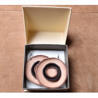 Ръчно изработени обеци от естествена кожа Слънце